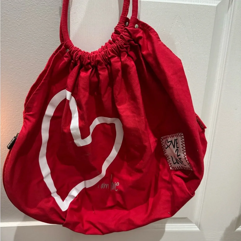 Red Heart Tote Bag - Picture 1 of 4